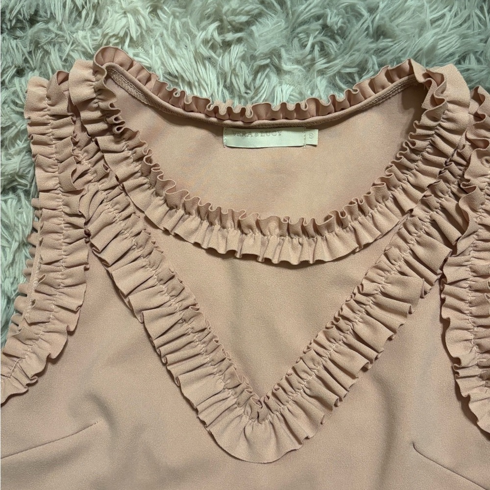 Pink Ruffled Crop Tank Top - Picture 4 of 5